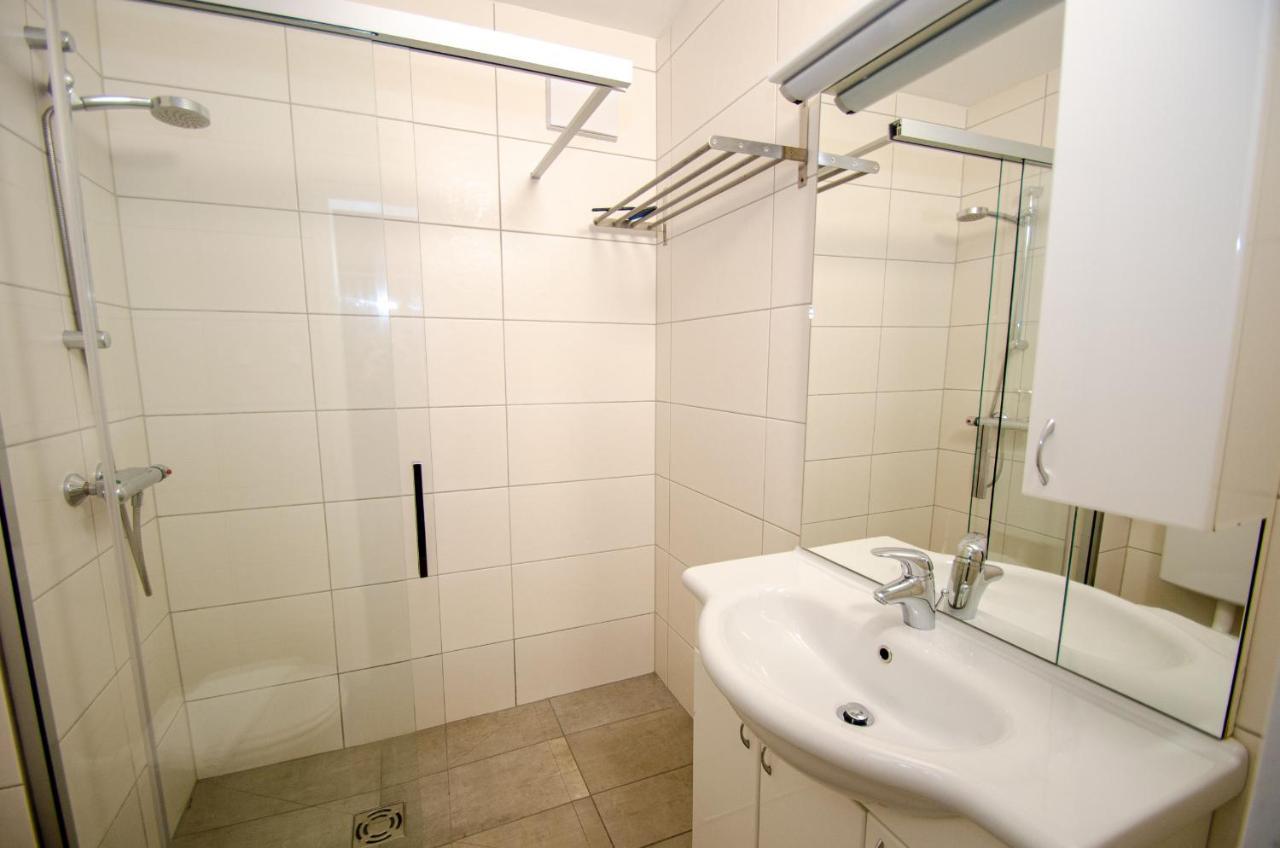 Low Budget Apartment Kitz 10 Kaprun Esterno foto